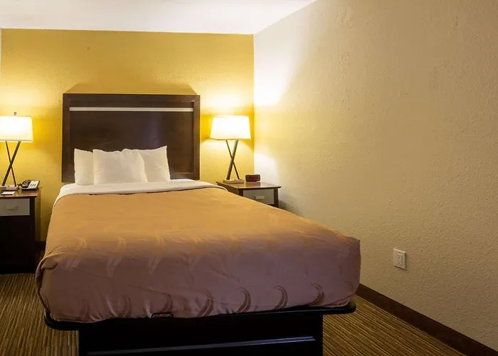 Quality Inn & Suites